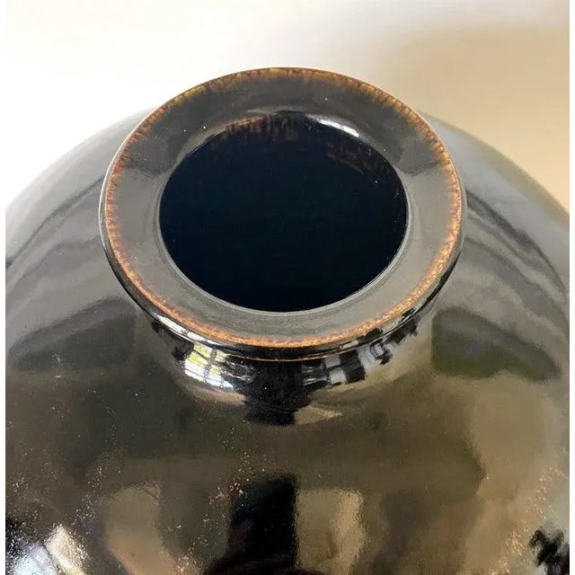 1960s Large Ceramic Jar with Tenmoku Glaze by Brother Thomas Bezanson For Sale - Image 9 of 12