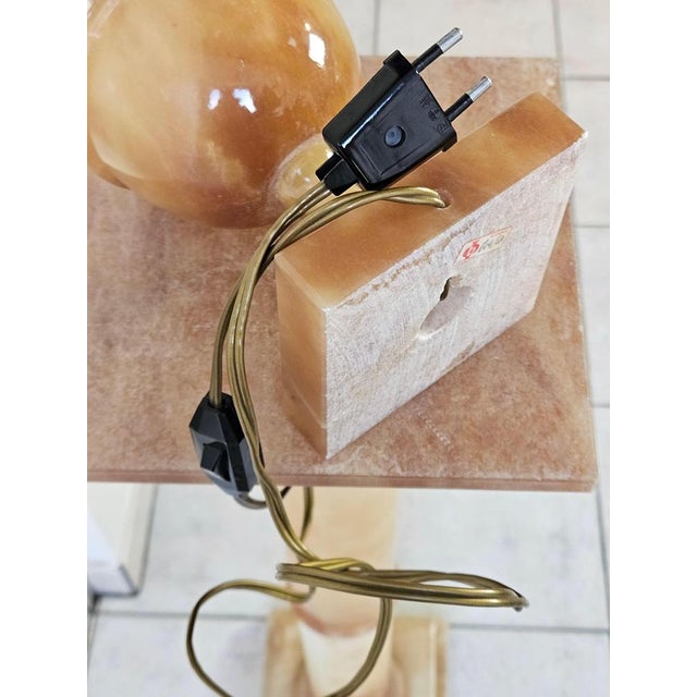 French Neoclassical Alabaster Pedestal Table Lamp, 1960s For Sale - Image 13 of 16
