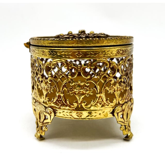 Vintage Gilt Ormolu Jewelry Casket Box With Beveled Glass Lid – French Regency / Hollywood Regency For Sale In Houston - Image 6 of 15