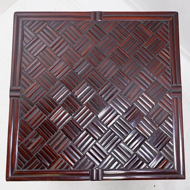 Vintage Pagoda Tables in Faux Bamboo with Chevron Pattern from Maitland & Clasco, 1980s, Set of 2 For Sale - Image 4 of 16