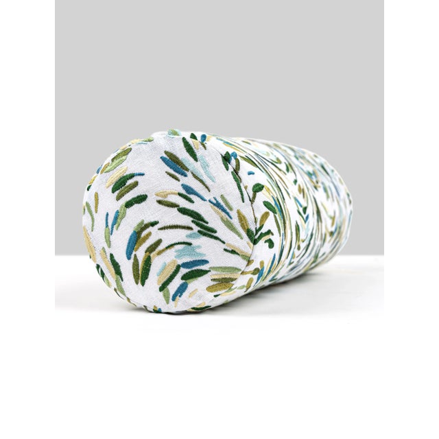 Like its namesake, Fountain features 4 different harmonious color palettes, embroidered in a splashy motif onto linen for...