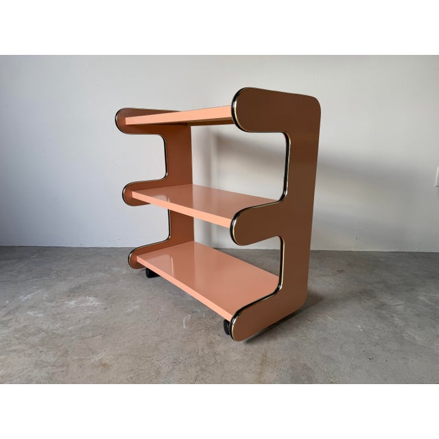 Mid-Century Modern 1980s Vintage Postmodern Space Age Laminate Bar Cart / Rolling Display Shelf For Sale - Image 3 of 13