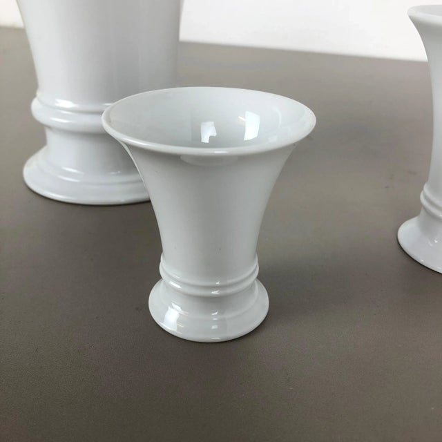 White Porcelain Op Art Vase Vase from Fürstenberg Ceramics, Germany, 1970s, Set of 3 For Sale - Image 8 of 18