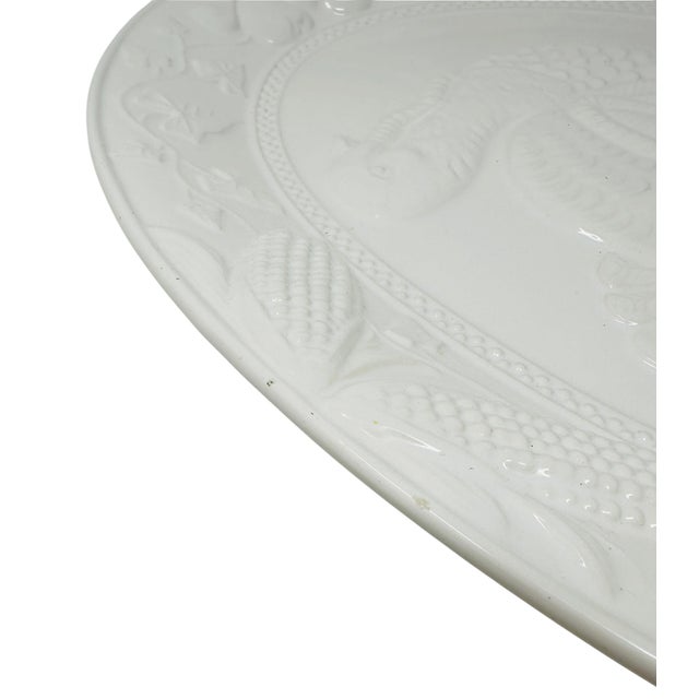 Large Vintage Portuguese White Majolica Turkey Platter - High Relief Harvest 19" For Sale - Image 10 of 12
