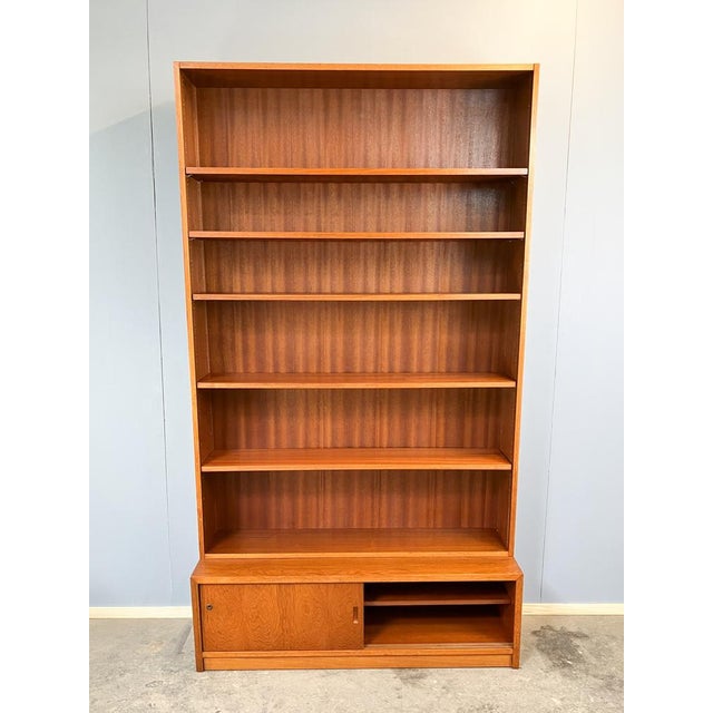 Bookshelf with Cabinet Base in Teak, 1960s For Sale - Image 4 of 9
