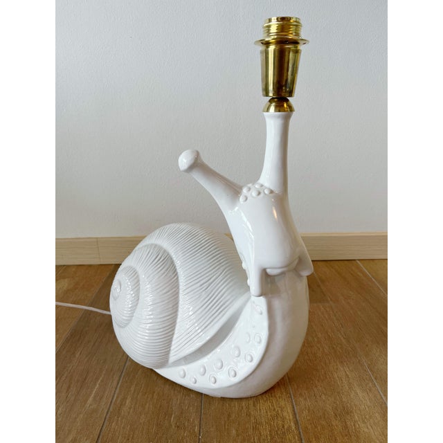 Vintage original white ceramic giant snail lamp / made in Milan Italy by Fornasetti, 1970s Original label underside Lamp...