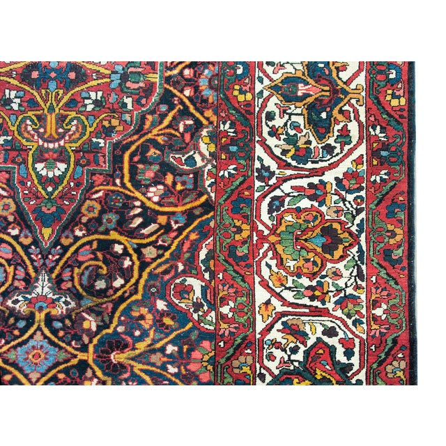 Early 20th Century Persian Bakhtiari Rug For Sale - Image 10 of 15
