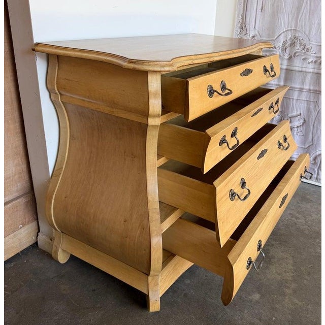 A Sculptural Dutch Bombe Commode in Bleached Maple For Sale - Image 12 of 18