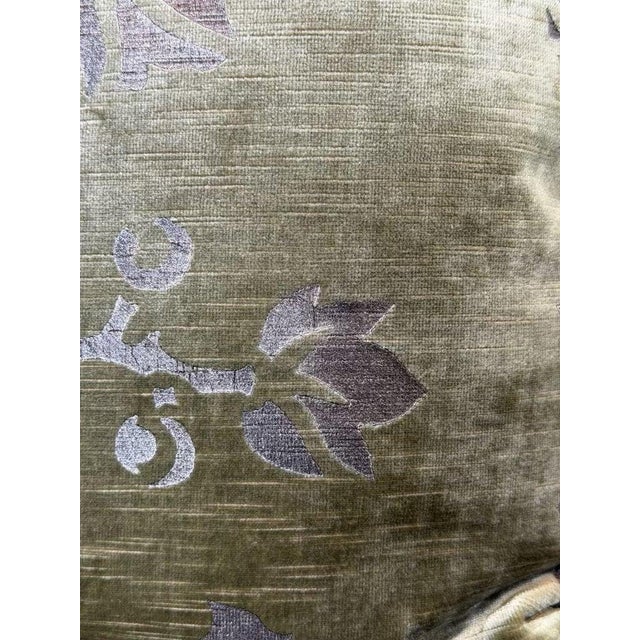 Early 21st Century Pair of Stenciled Nomi Velvet Pillows For Sale - Image 5 of 8