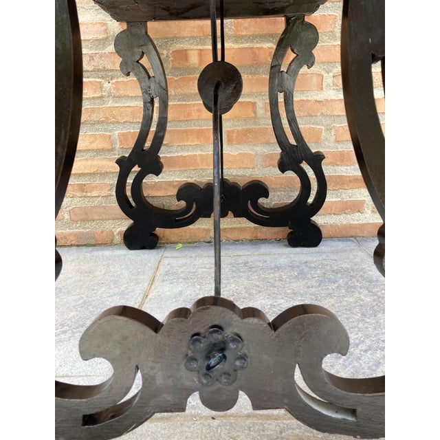 Spanish Early 19th Century Baroque Side Table with Lyre Legs and Marquetry Top For Sale - Image 12 of 18