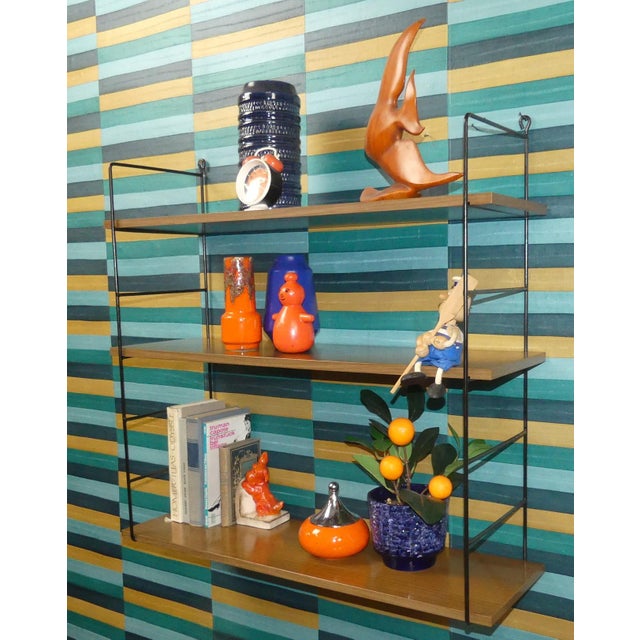 1960s Mid-Century Modern String Shelves in Medium Brown Wood, 2 Black Ladders, 1960s For Sale - Image 5 of 13