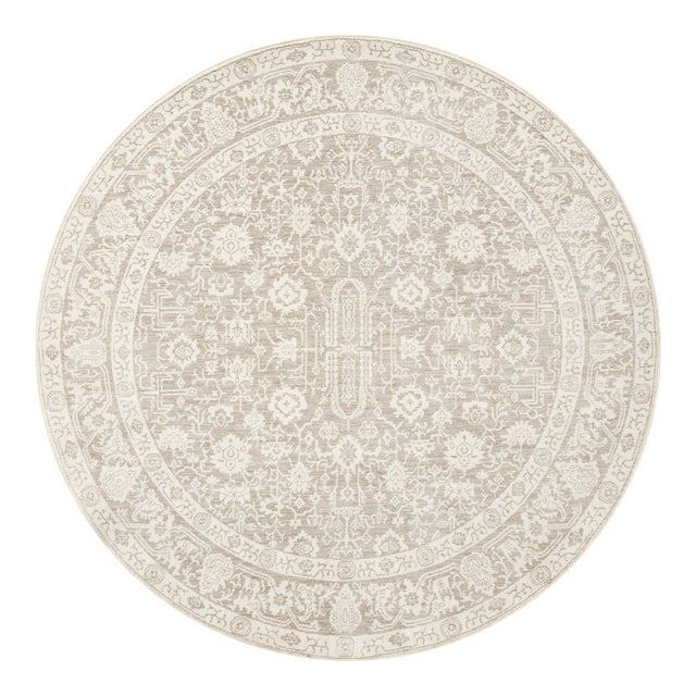 Amber Lewis x Loloi Zuma Sand / Stone 3'-0" x 3'-0" Round Accent Rug For Sale