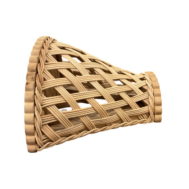 Transitional Rattan Trellis Wall Bracket For Sale - Image 3 of 7