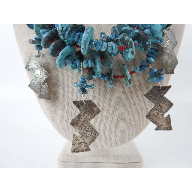1990s Late 20th Century Artist Studio Turquoise Sterling Silver Necklace & Earrings For Sale - Image 5 of 12