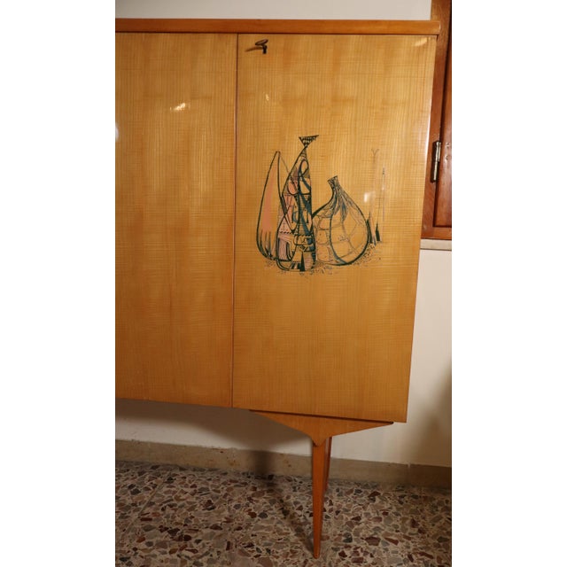 Mid-Century Maple and Sycamore Sideboard in the style of Vittori Dassi, 1950s For Sale - Image 6 of 18