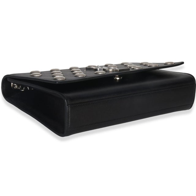 Black Smooth Calfskin Studded Heart Medium Kate Chain Bag For Sale In New York - Image 6 of 9