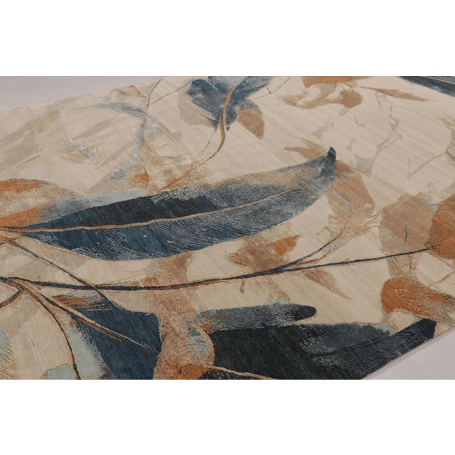 This magnificent 9 x 12 Modern rug from Rug 7 Kilim’s Collection is a bold, painterly design featuring immense, free-...