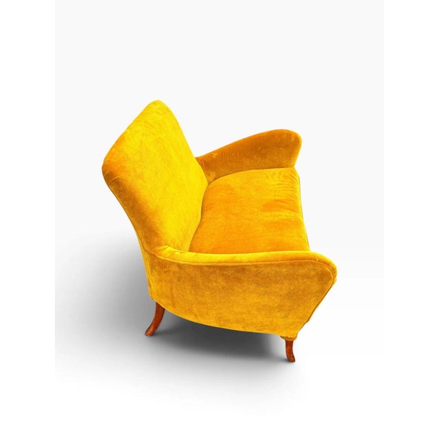 Italian Mid-Century Modern Sculptural Wing Arm Loveseat | Restored in Saffron Velvet | C. 1950s For Sale - Image 4 of 11
