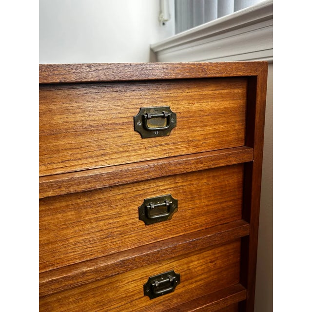 Mid-Century Modern Vintage Mid-Century Modern Teak 5-Drawer Chest With Brass Drop Handles For Sale - Image 3 of 15