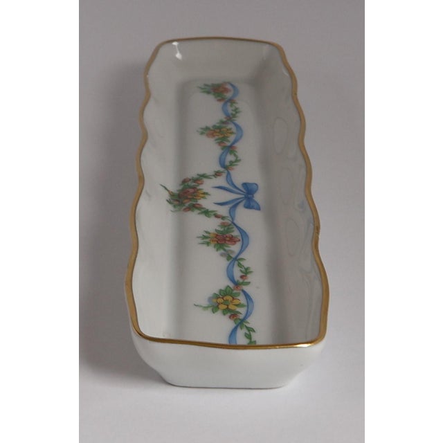 French Antique Wg & Co Limoges France Trinket Tray Hand Painted Floral Ribbon 8” For Sale - Image 3 of 7