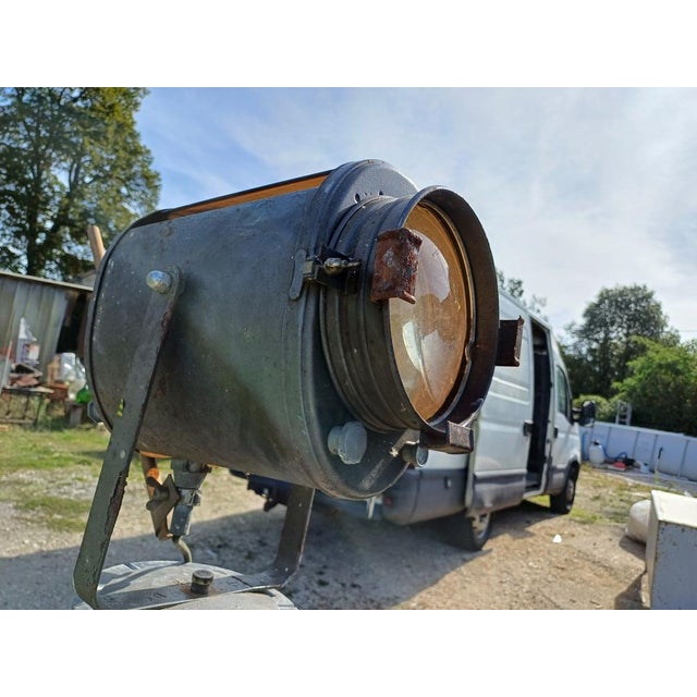 Wooden Tripod Cremer Cinema Spotlight, 1950 For Sale - Image 16 of 16