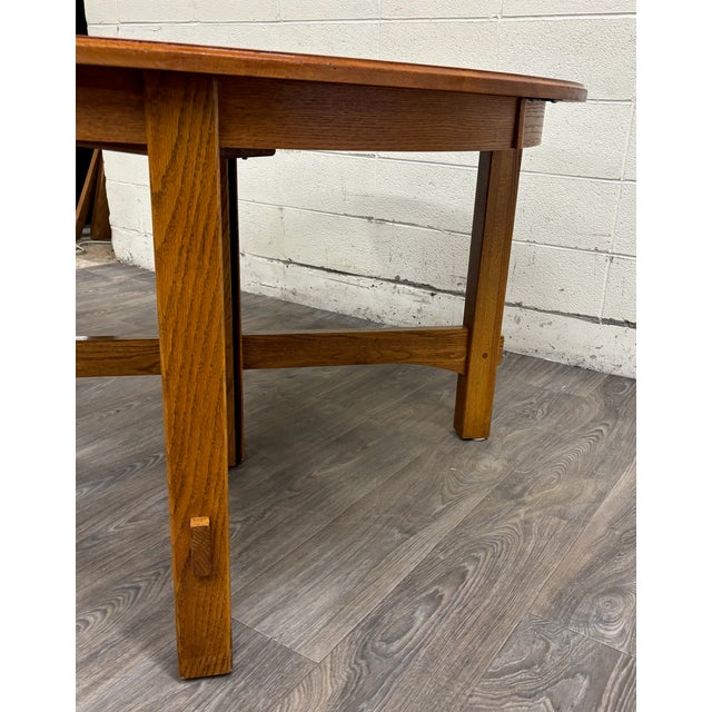 Vintage Richardson Brothers Co Solid Oak 54 Inch Round Dining Table For Sale - Image 4 of 18