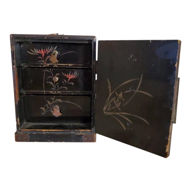 Antique Japanese Export Victorian Era Black Lacquered Wooden Jewelry Box Small Tabletop Cabinet With Photograph For Sale