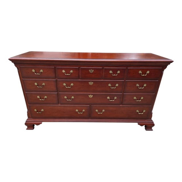 1990s Thomasville Collectors Cherry Dresser Chest of Drawers Chippendale For Sale