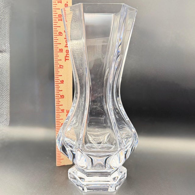 Cristal De Sèvres "Nankin" Hexagonal Crystal Vase (10.5") For Sale - Image 9 of 9