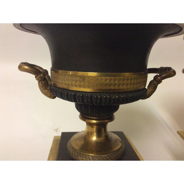 Cassolette in Gilded Chiseled Bronze, 19th Century, Set of 2 For Sale - Image 5 of 11