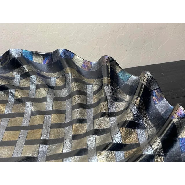 Late 20th Century Large 18” Fused Dichroic Glass Metallic Basket Weave Wave Form Centerpiece Tray For Sale - Image 5 of 12