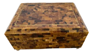 Glossy Horn Box With Brass Inlay and Ball Feet