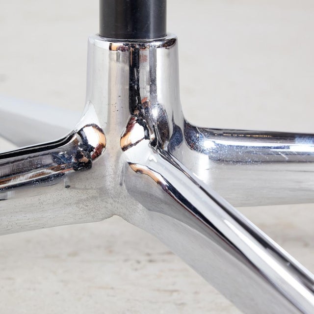 EA112 Office Chair by Charles & Ray Eames for Vitra, 2000s For Sale - Image 10 of 17