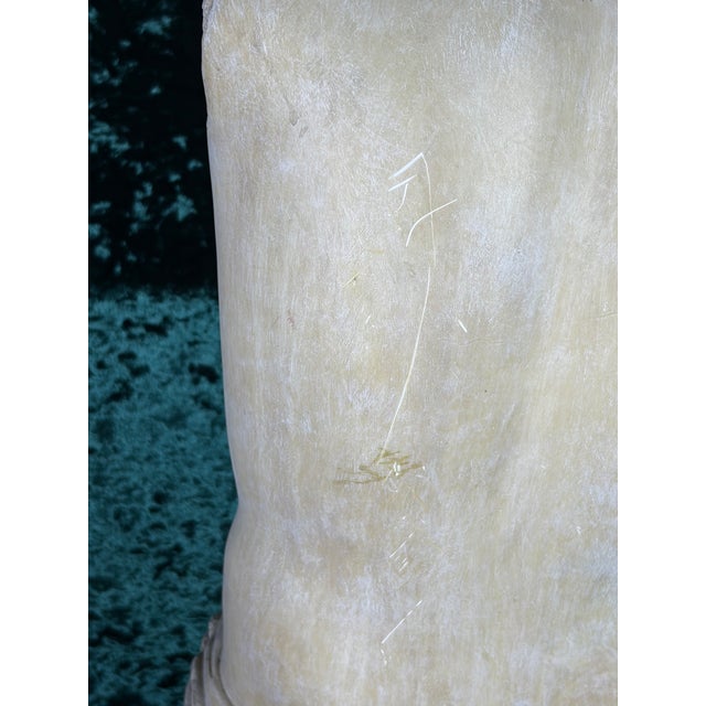 42" Classical Grand Tour Style Venus De Milo Statue - Distressed Faux Stone Finish For Sale - Image 9 of 11