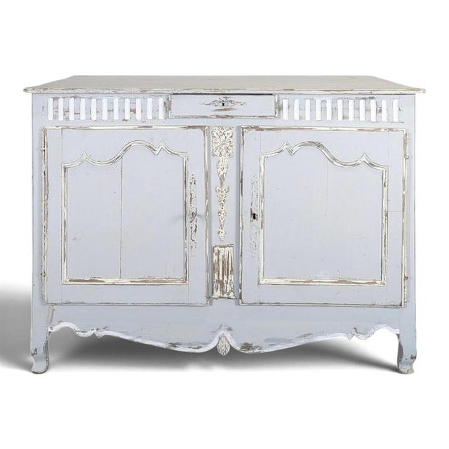 Louis XV Style Buffet in Light Grey Patinated Oak with 2 Doors and Drawer For Sale - Image 11 of 11