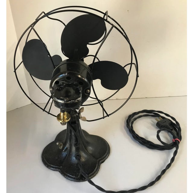 1930s 1938 Art Deco 8” Emerson Seabreeze Oscillating Electric Fan For Sale - Image 5 of 9
