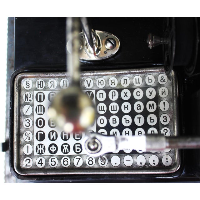 1920s Aeg Mignon Model 4 Index Typewriter with Cyrillic Index, Germany, 1920s For Sale - Image 5 of 11