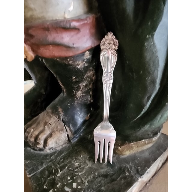 1980s Reed and Barton Tiger Lily Silverplate Flatware For Sale - Image 5 of 9