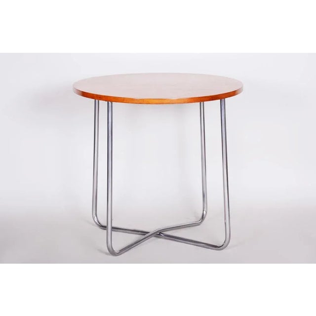 Wood Bauhaus Round Tubular Chrome & Beech Coffee Table attributed to Vichr, 1930s For Sale - Image 7 of 8