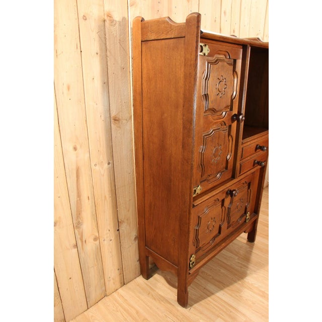 Mid-Century Modern Buffet attributed to Guillerme et Chambron, 1950s For Sale - Image 3 of 10