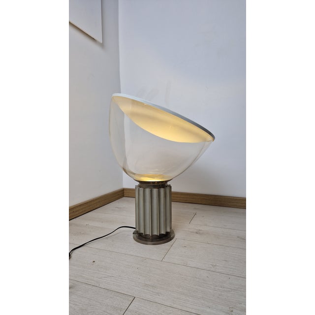 Gray Taccia Table Lamp by Achille and Pier Giacomo Castiglioni for Flos, 1970s For Sale - Image 8 of 14