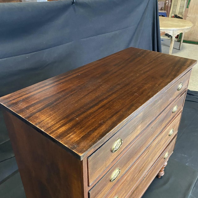 19th Century American Sheraton Mahogany Chest of Drawers For Sale - Image 11 of 13