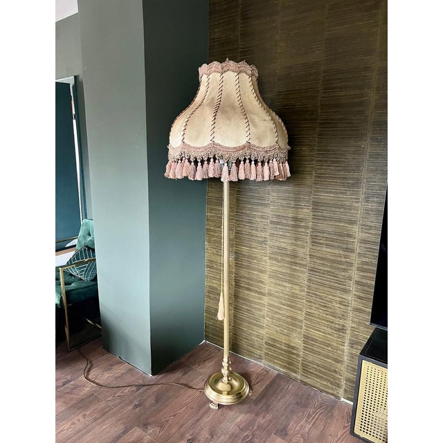 Mid-Century Neoclassical Brass Floor Lamp with Lion's Feet and Leather Shade, 1950s-1960s For Sale - Image 4 of 11