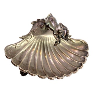 Silver Ring in the shape of Fluted Shell For Sale