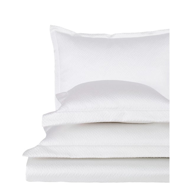 Contemporary Tagami King Cotton Duvet Set, Pearl, 3 Pieces For Sale - Image 3 of 3