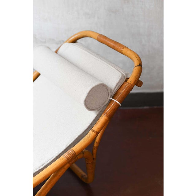 Reclining Chaise Longue in Rush and Original Fabric from Bonacina, 1889 For Sale - Image 3 of 10