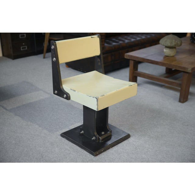 Minimalist Modernist Design Chair, 1960s For Sale - Image 4 of 16