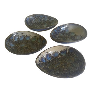 Vintage Mid-Century Modern Jepson Studio Pottery Pressed Teardrop Bowls - Set of 4 For Sale