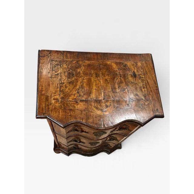 German Walnut Three Drawer Commode, 18th Century For Sale In Washington DC - Image 6 of 11