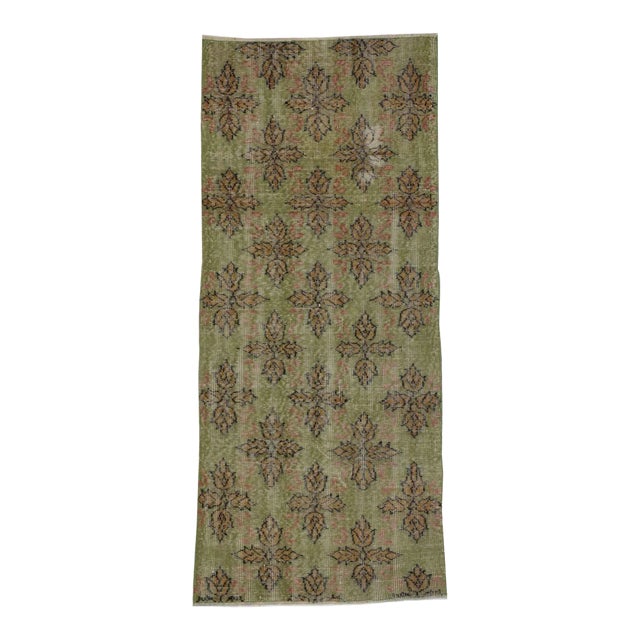 Vintage Turkish Sivas Rug - 02'09 x 06'03 For Sale